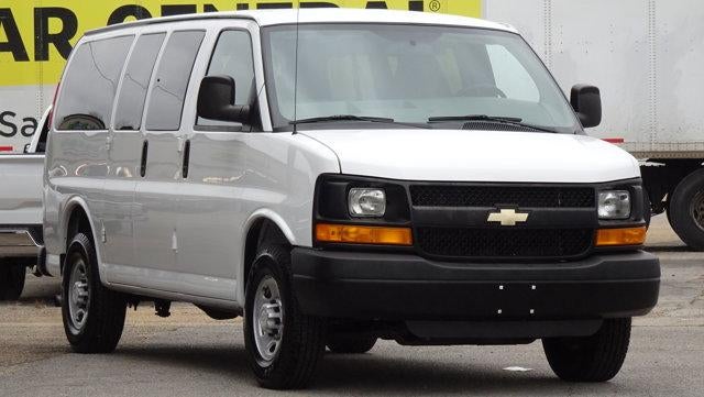 2015 Chevrolet Express Passenger 2500 Regular Wheelbase Rear-Wheel Drive 1LS