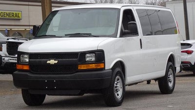 2015 Chevrolet Express Passenger 2500 Regular Wheelbase Rear-Wheel Drive 1LS