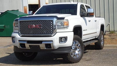 2016 GMC Sierra 2500 HD Crew Cab Standard Box 4-Wheel Drive Denali