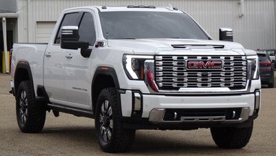 2024 GMC Sierra 2500 HD Crew Cab Standard Box 4-Wheel Drive Denali