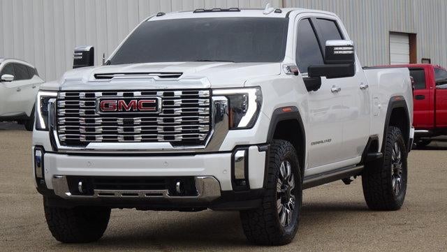 2024 GMC Sierra 2500 HD Crew Cab Standard Box 4-Wheel Drive Denali