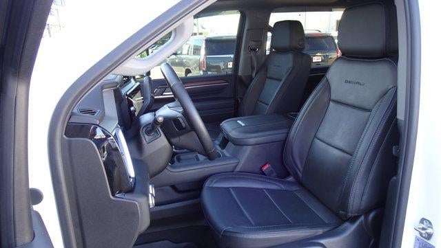 2025 GMC Sierra 2500 HD Crew Cab Standard Box 4-Wheel Drive Denali