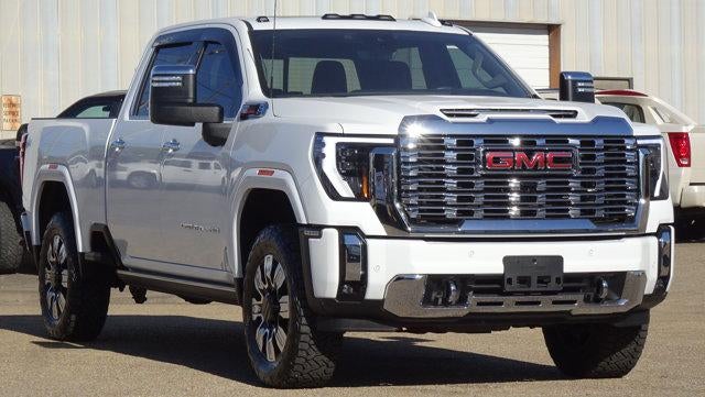 2025 GMC Sierra 2500 HD Crew Cab Standard Box 4-Wheel Drive Denali