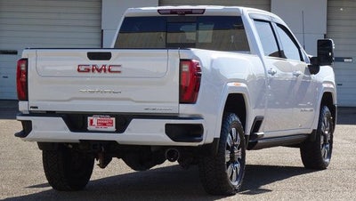 2025 GMC Sierra 2500 HD Crew Cab Standard Box 4-Wheel Drive Denali