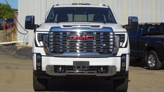 2025 GMC Sierra 2500 HD Crew Cab Standard Box 4-Wheel Drive Denali