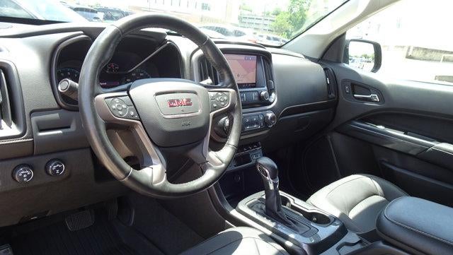 2022 GMC Canyon Crew Cab Short Box 4-Wheel Drive AT4 w/Leather