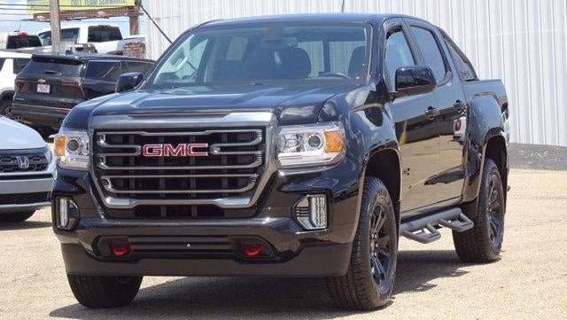 2022 GMC Canyon Crew Cab Short Box 4-Wheel Drive AT4 w/Leather