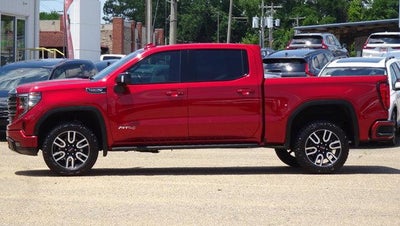 2022 GMC Sierra 1500 Crew Cab Short Box 4-Wheel Drive AT4