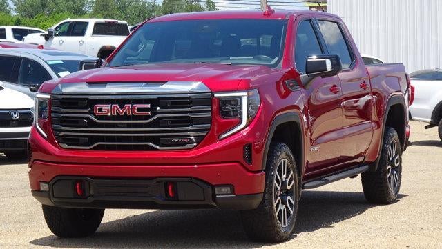 2022 GMC Sierra 1500 Crew Cab Short Box 4-Wheel Drive AT4