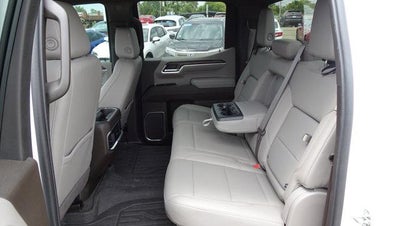 2022 GMC Sierra 1500 Crew Cab Short Box 4-Wheel Drive SLT