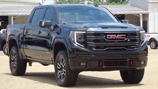 2023 GMC Sierra 1500 Crew Cab Short Box 4-Wheel Drive AT4