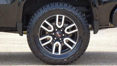 2023 GMC Sierra 1500 Crew Cab Short Box 4-Wheel Drive AT4