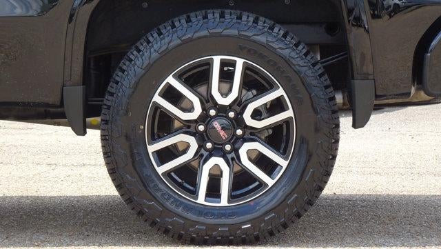 2023 GMC Sierra 1500 Crew Cab Short Box 4-Wheel Drive AT4
