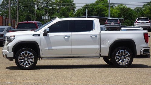 2023 GMC Sierra 1500 Crew Cab Short Box 4-Wheel Drive Denali