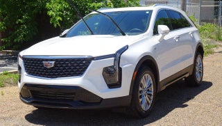2024 Cadillac XT4 FWD 4dr Premium Luxury