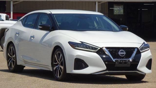 2023 Nissan Maxima SV CVT