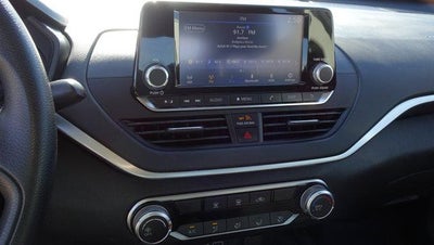 2022 Nissan Altima 2.5 S Sedan