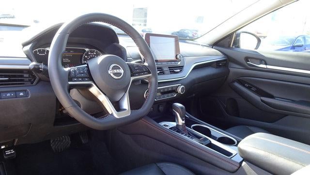 2024 Nissan Altima 2.5 SR Sedan