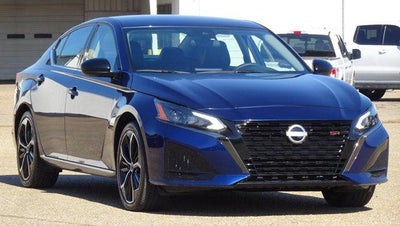 2024 Nissan Altima 2.5 SR Sedan