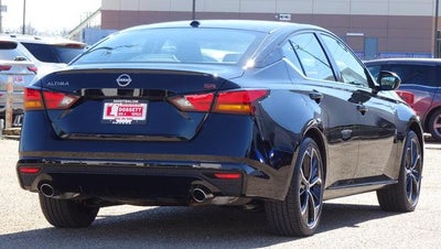 2025 Nissan Altima SR FWD