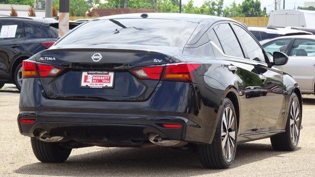2022 Nissan Altima 2.5 SV Sedan