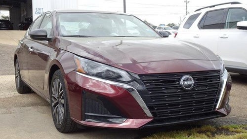 2024 Nissan Altima 2.5 SV Sedan