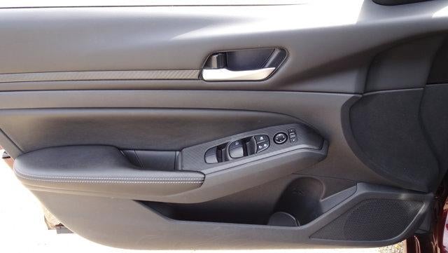 2024 Nissan Altima 2.5 SV Sedan