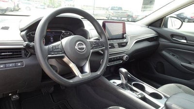 2024 Nissan Altima 2.5 SV Sedan