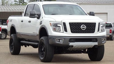 2019 Nissan Titan XD 4x4 Diesel Crew Cab PRO-4X