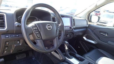 2024 Nissan Frontier Crew Cab 4x2 SL