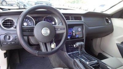 2011 Ford Mustang 2dr Cpe V6