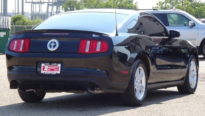 2011 Ford Mustang 2dr Cpe V6