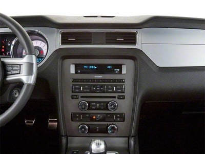 2011 Ford Mustang 2dr Cpe V6