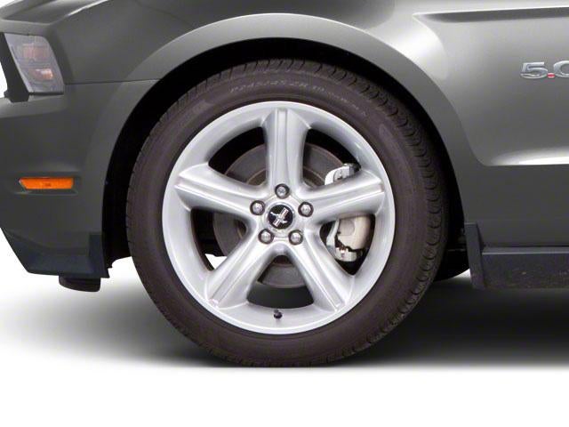 2011 Ford Mustang 2dr Cpe V6