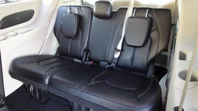 2023 Chrysler Pacifica Touring L FWD