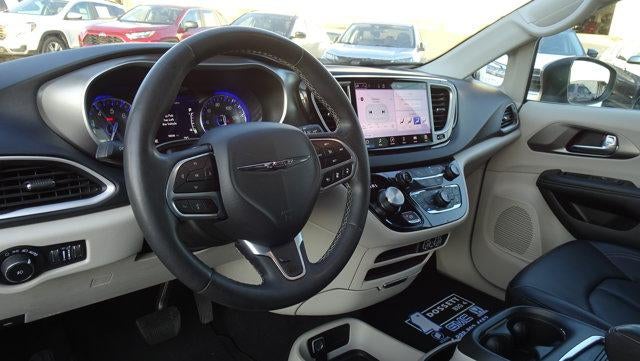2023 Chrysler Pacifica Touring L FWD