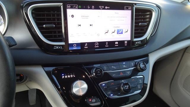 2023 Chrysler Pacifica Touring L FWD