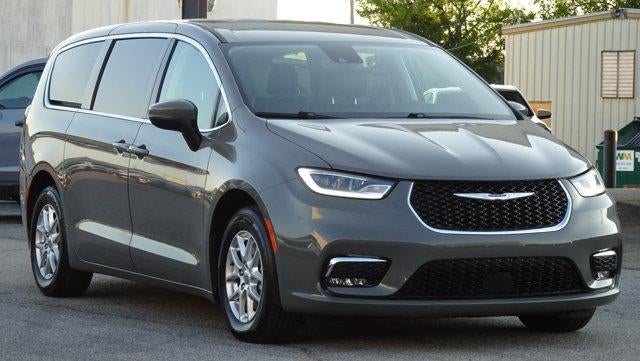 2023 Chrysler Pacifica Touring L FWD