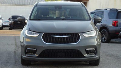 2023 Chrysler Pacifica Touring L FWD