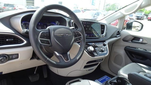 2024 Chrysler Pacifica Touring L FWD