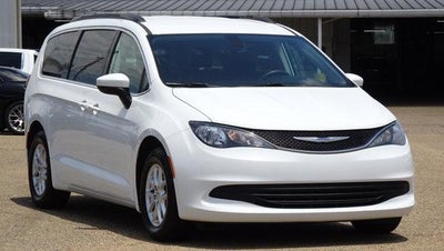 2020 Chrysler Voyager LXI FWD