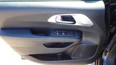 2018 Chrysler Pacifica Touring L Plus FWD
