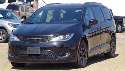 2018 Chrysler Pacifica Touring L Plus FWD