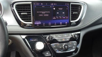 2021 Chrysler Pacifica Touring FWD
