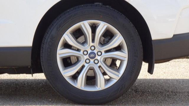 2020 Ford Edge Titanium FWD