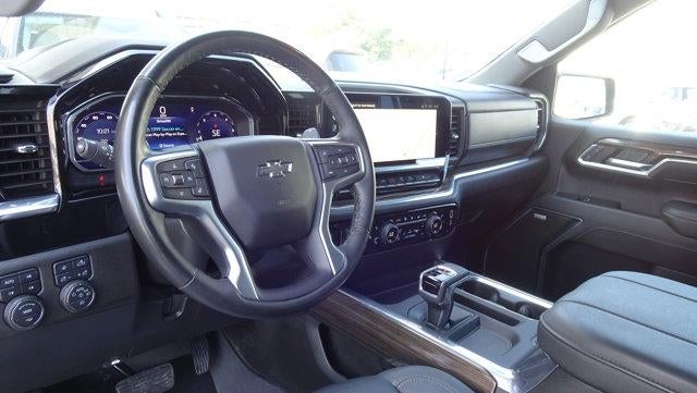 2025 Chevrolet Silverado 1500 Crew Cab Short Box 4-Wheel Drive RST