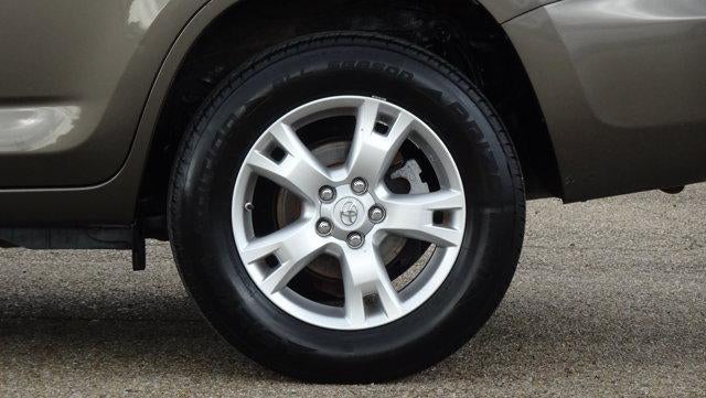 2012 Toyota RAV4 4WD 4dr I4 (Natl)