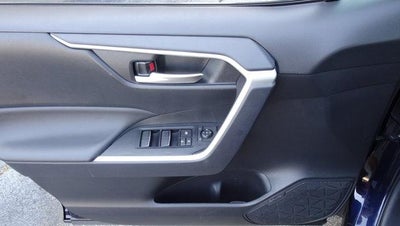 2025 Toyota RAV4 XLE AWD (Natl)