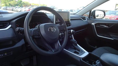 2025 Toyota RAV4 XLE AWD (Natl)