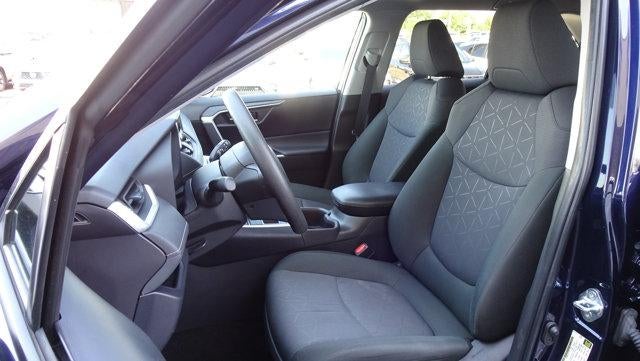 2025 Toyota RAV4 XLE AWD (Natl)